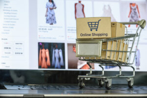 Read more about the article The Ultimate Guide to Creating and Selling Digital Products